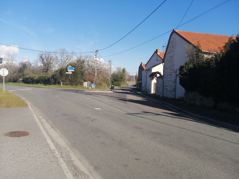Route et maisons des Boulards