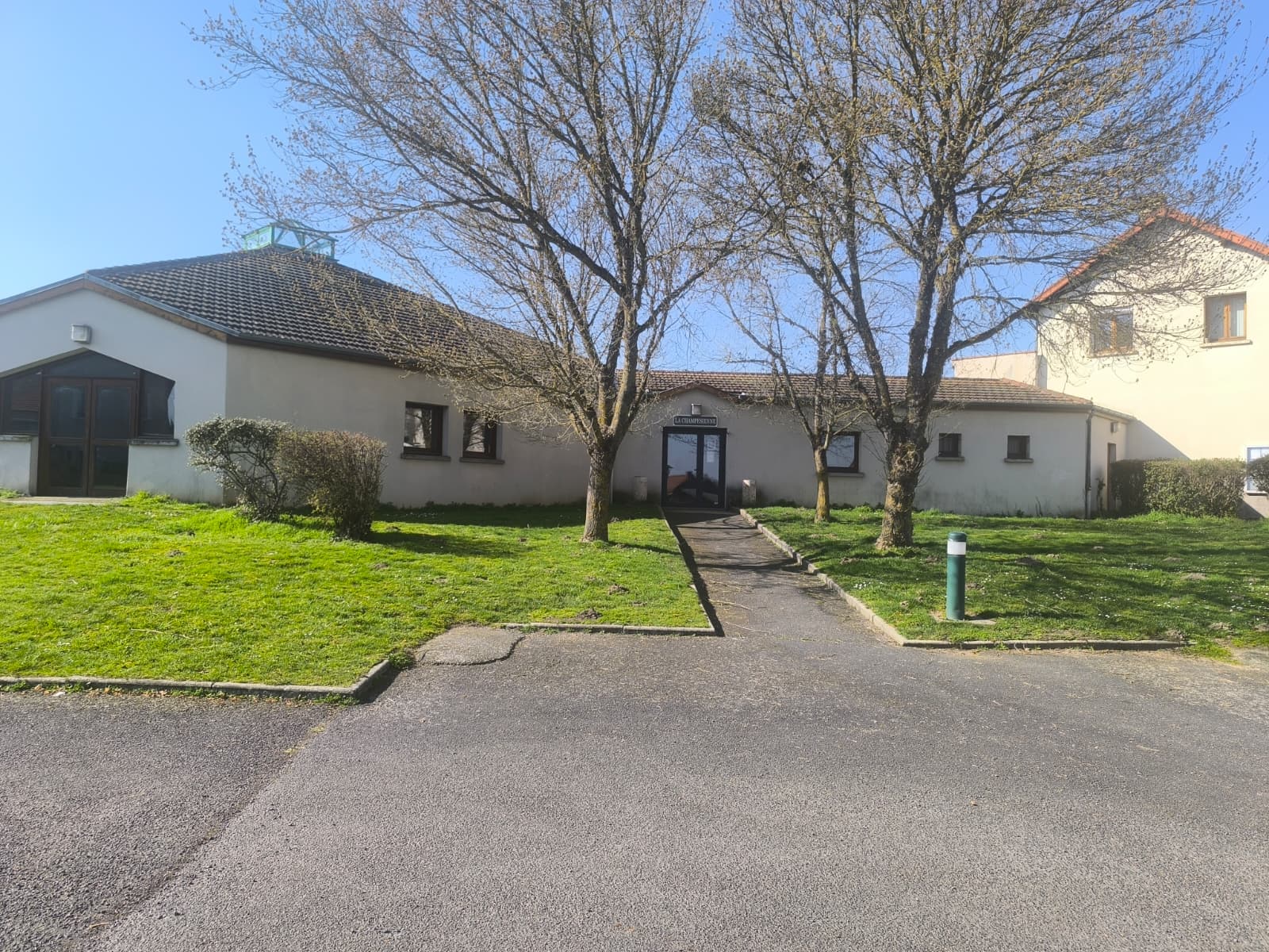 Salle communale de Champs